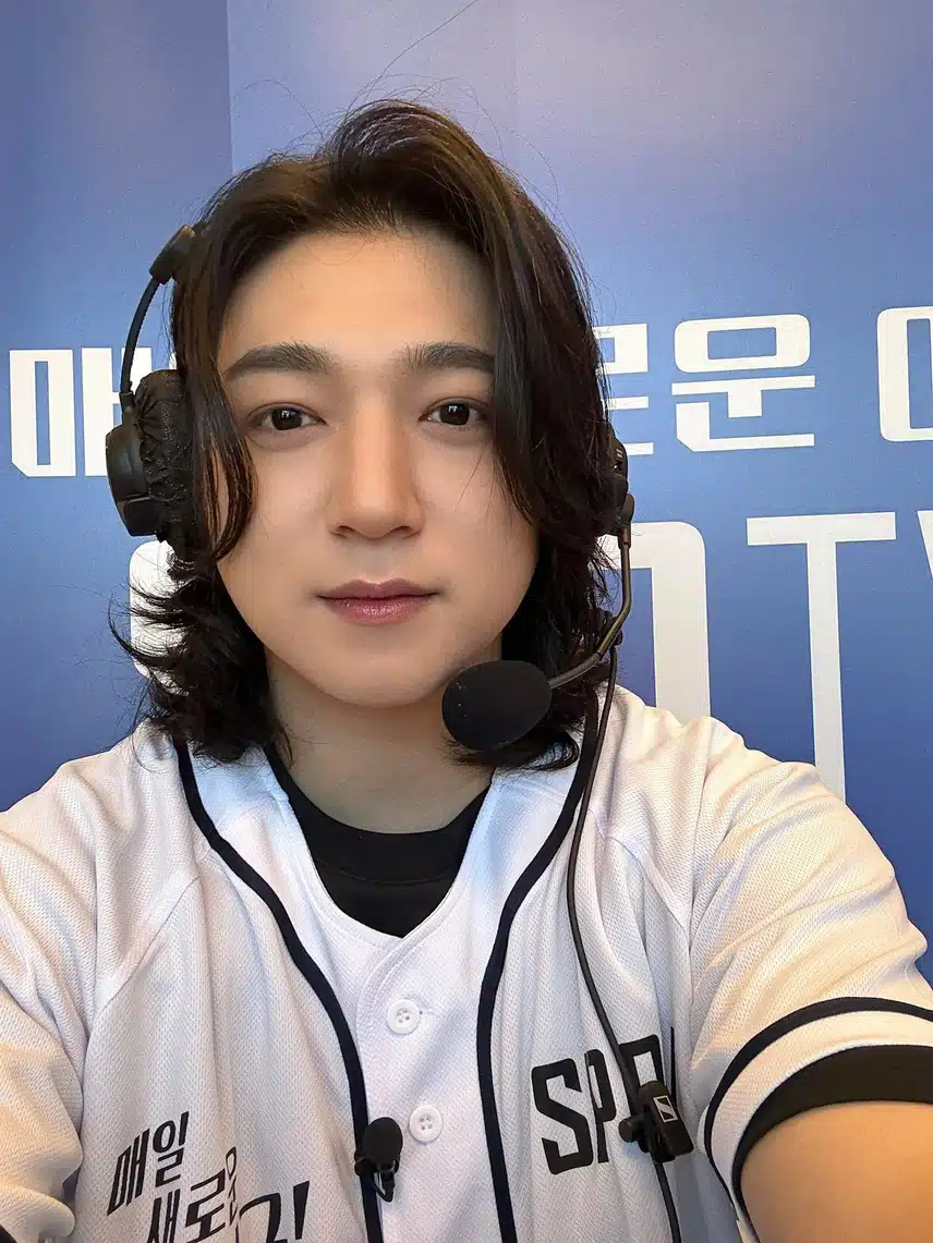 KBO 올스타전 해설 도전한 데이식스 성진 셀카