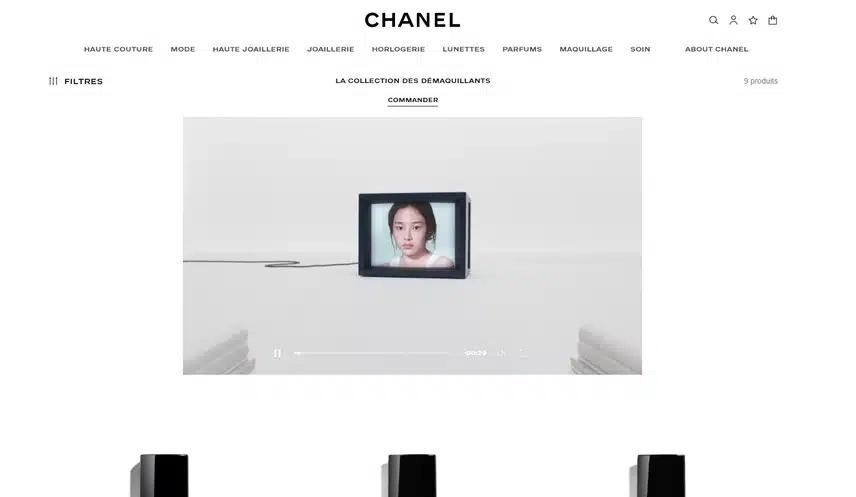 When you go to the French Chanel website, Minji appears.