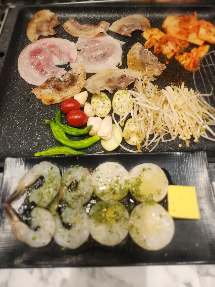 꽃 삼겹살 먹어요.🌼 