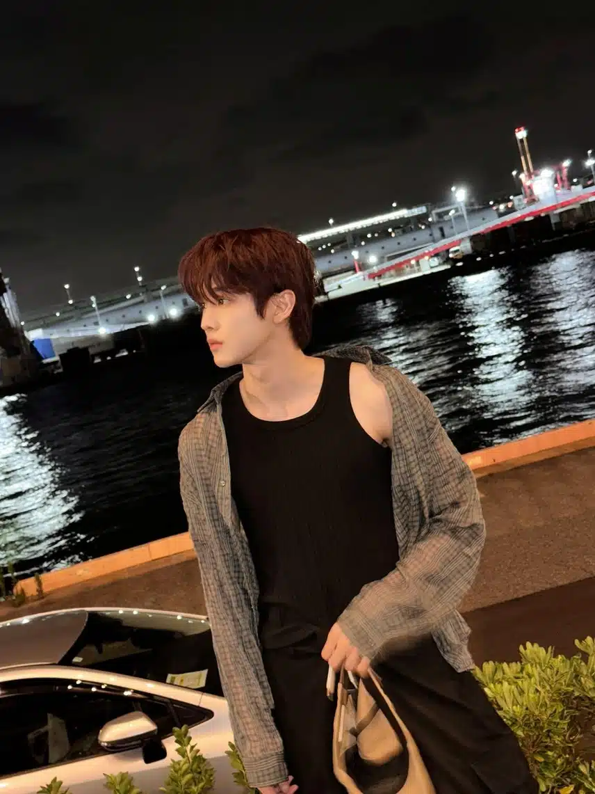 Seongchan, selfie ini terlihat sangat polos dan cantik