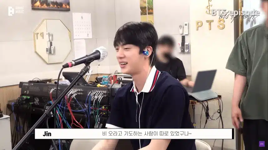 진 무대 준비하는 모습 너무 귀여워요