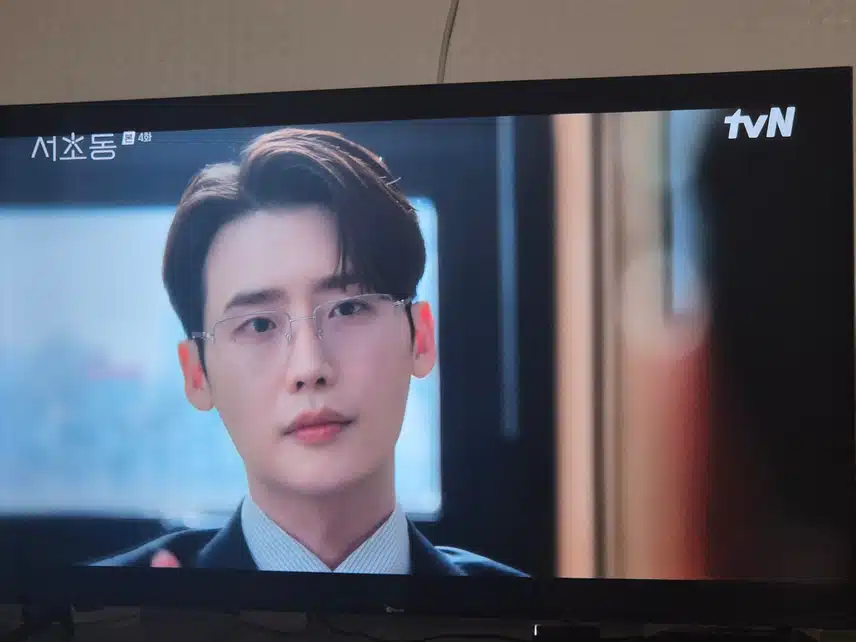 첫사랑 남편의 이혼 변호사라니요...일로만 보기에는...