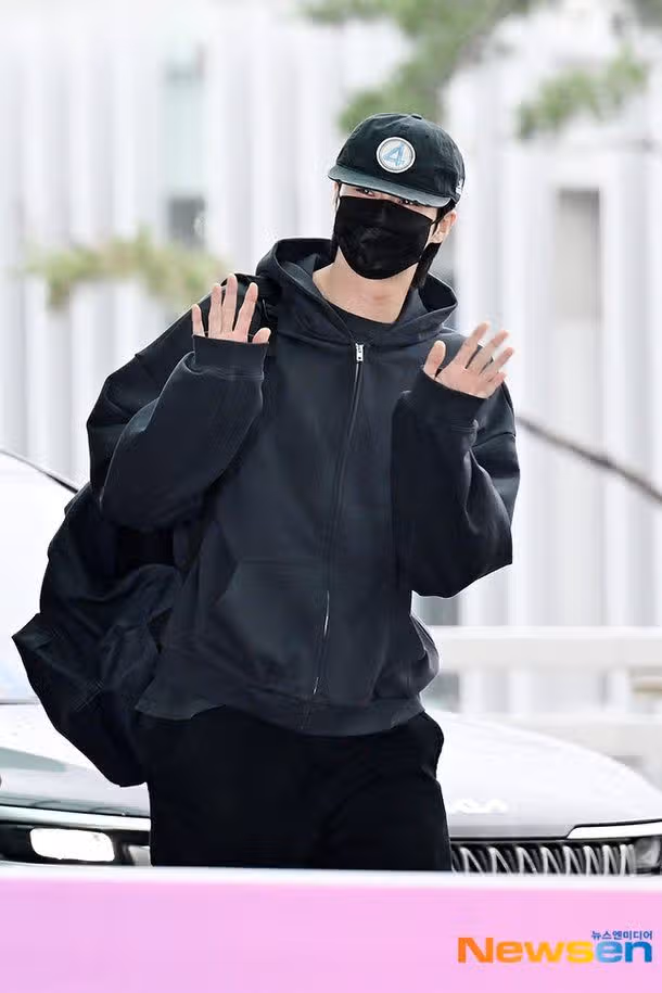 ☘️변우석 '오랜만에 보는 팬들에 반가운 인사'