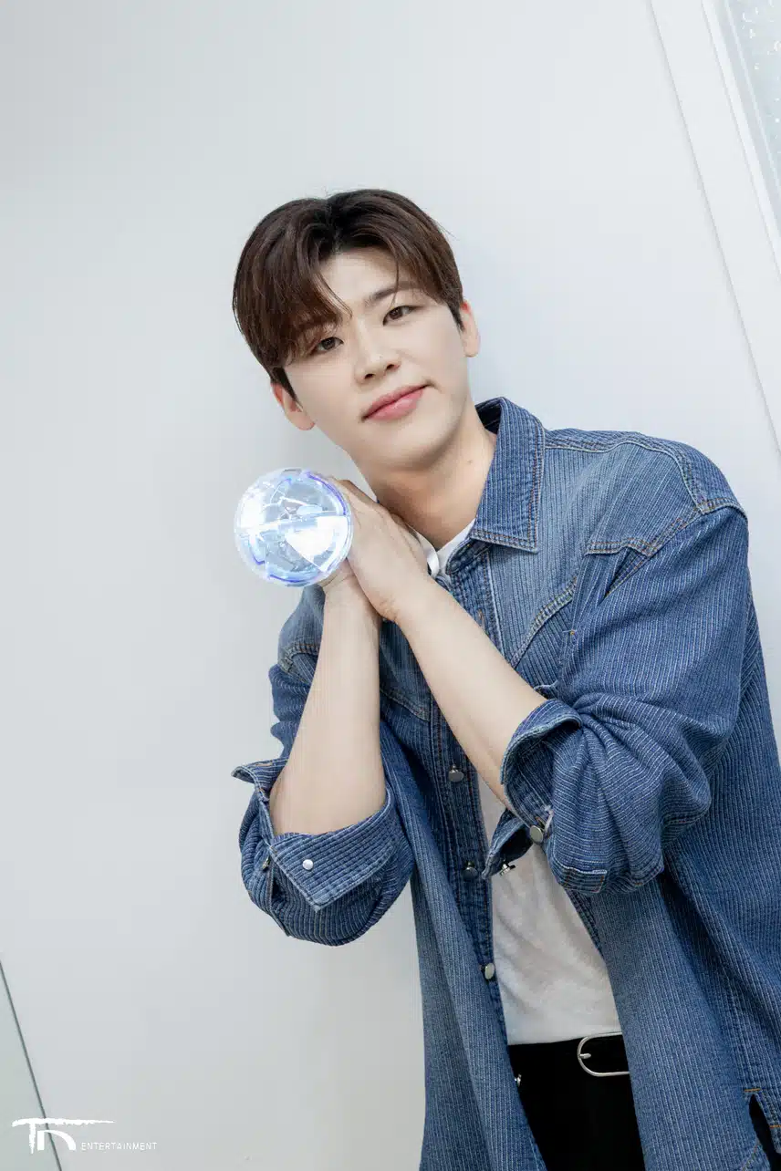 박지현 반짝거리는 당신만 보여