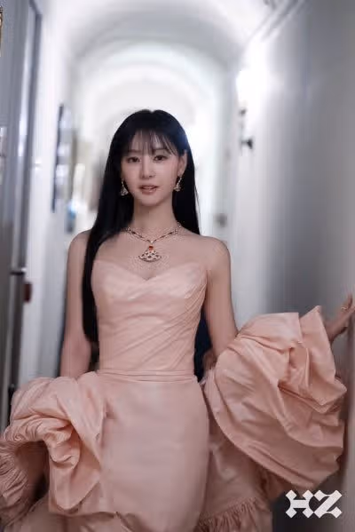 Kim Ji-won Bulgari Noblesse July issue photoshoot behind the scenes photosjpg