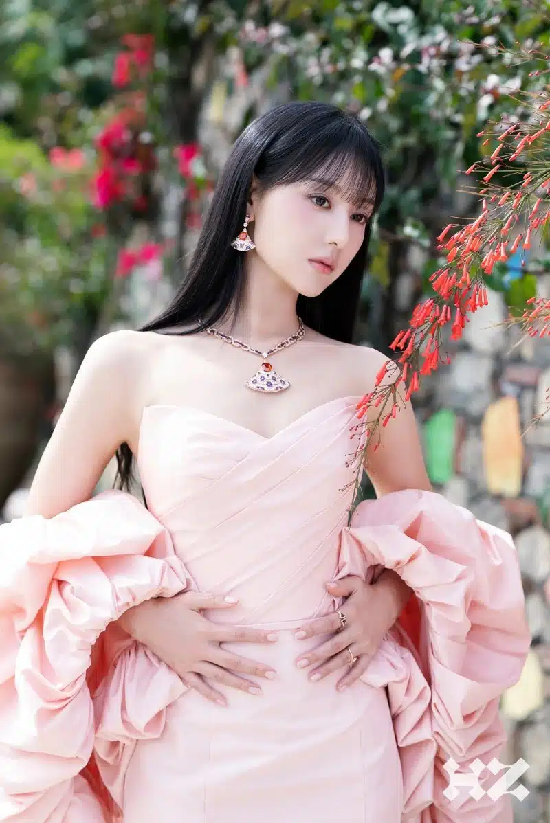 Kim Ji-won Bulgari Noblesse July issue photoshoot behind the scenes photosjpg