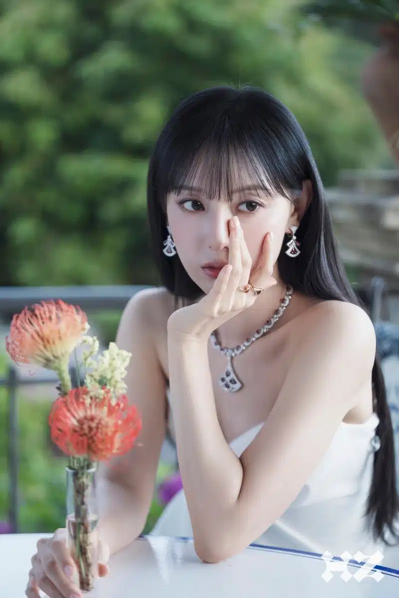 Kim Ji-won Bulgari Noblesse July issue photoshoot behind the scenes photosjpg