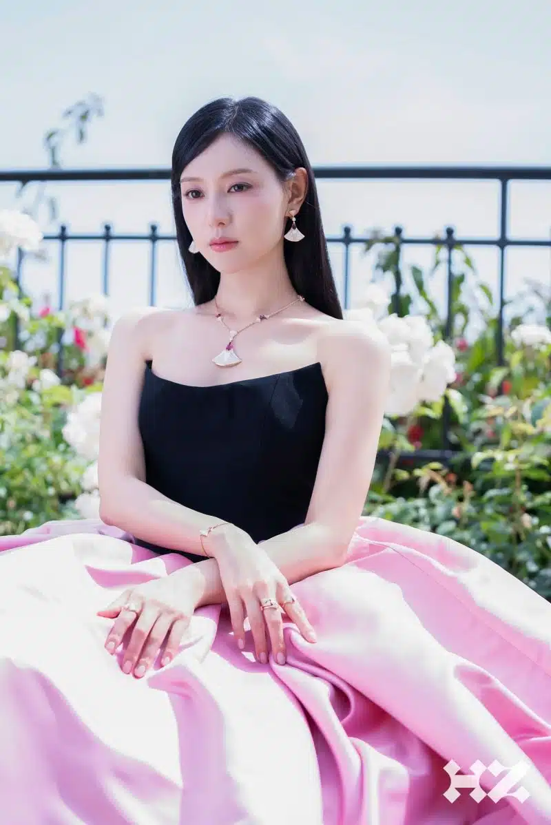 Kim Ji-won Bulgari Noblesse July issue photoshoot behind the scenes photosjpg