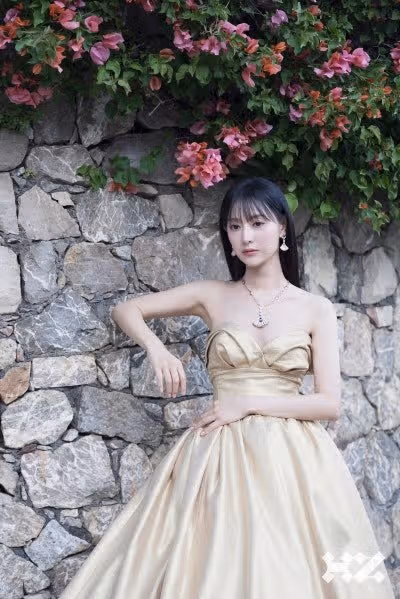 Kim Ji-won Bulgari Noblesse July issue photoshoot behind the scenes photosjpg