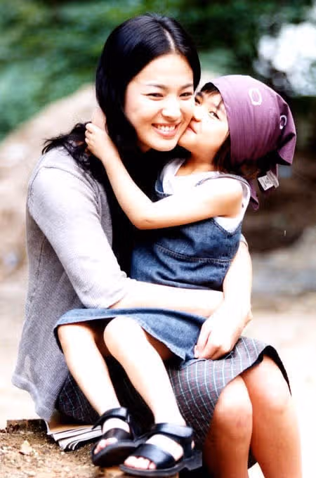 30년차 명배우 송혜교님의 '작품 40편' 분석