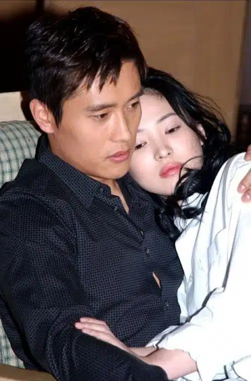 30년차 명배우 송혜교님의 '작품 40편' 분석