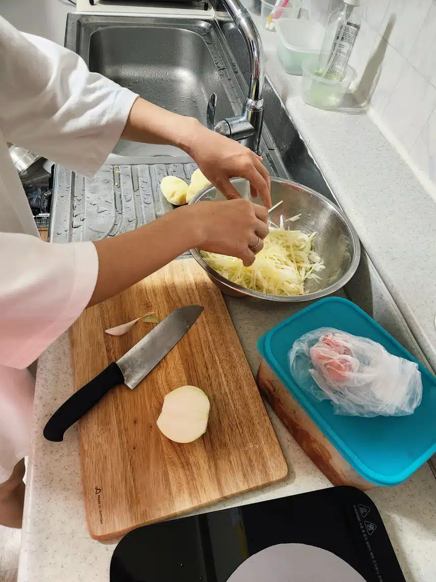 오늘의 안주 짜빠구리와 감자채 치즈전🎵
