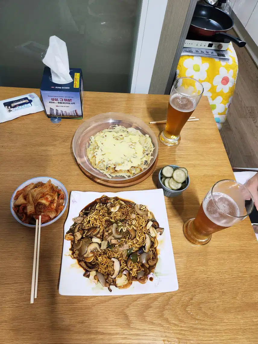 오늘의 안주 짜빠구리와 감자채 치즈전🎵
