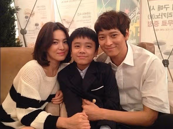 30년차 명배우 송혜교님의 '작품 40편' 분석