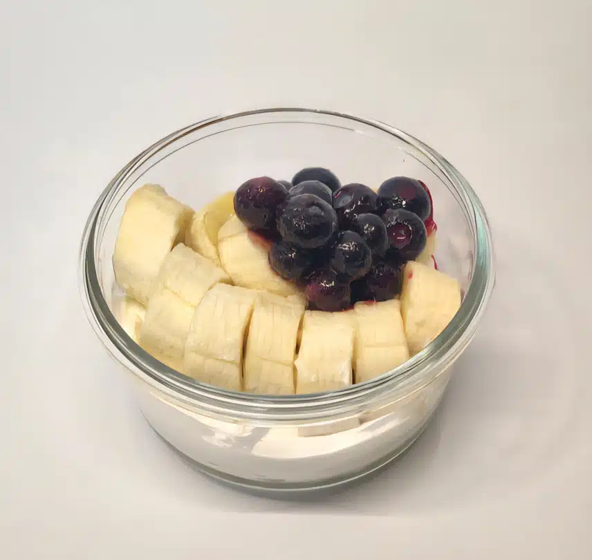 간단한 요거트🫐🍌