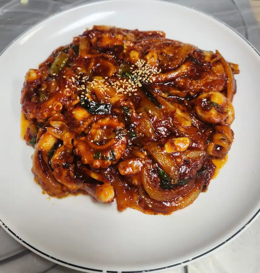 파주에 으뜸착한낙지에서 낙지볶음 먹고 왔어요