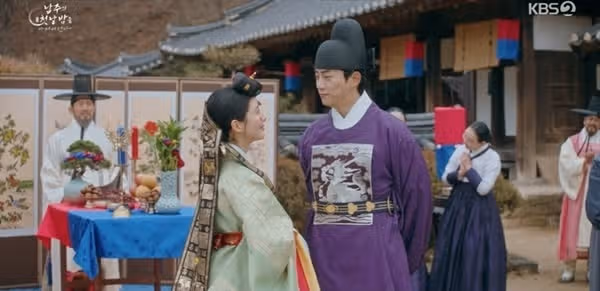 꽉막힌 해피엔딩이라서 팬으로써 더 뿌듯하네요 ㅎㅎ
