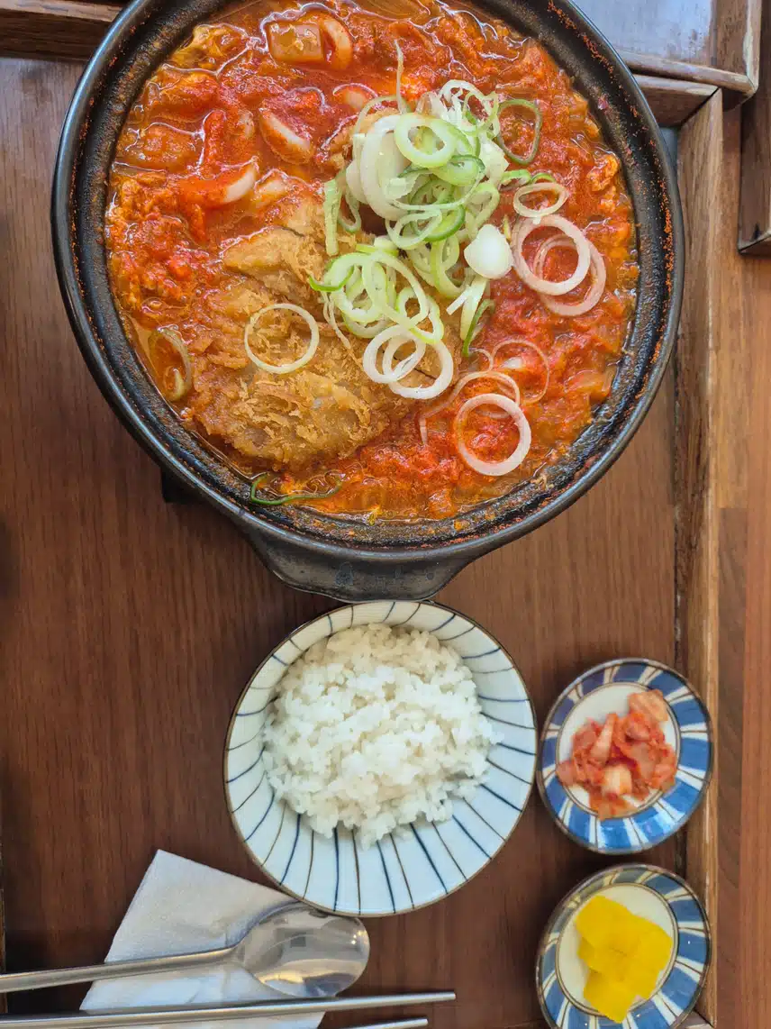 신논현역의 카츠공방 돈까스 맛있고 괜찮답니다.