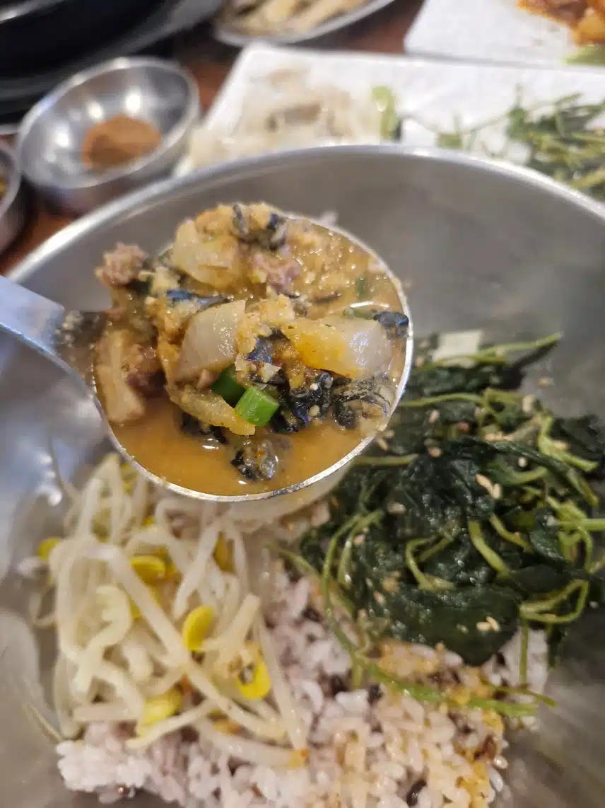 우렁된장 비빔밥
