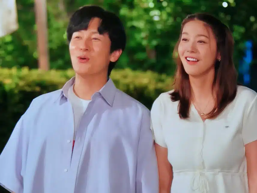 깨볶는 흥수와 옥분의 캐미가 보기좋네요