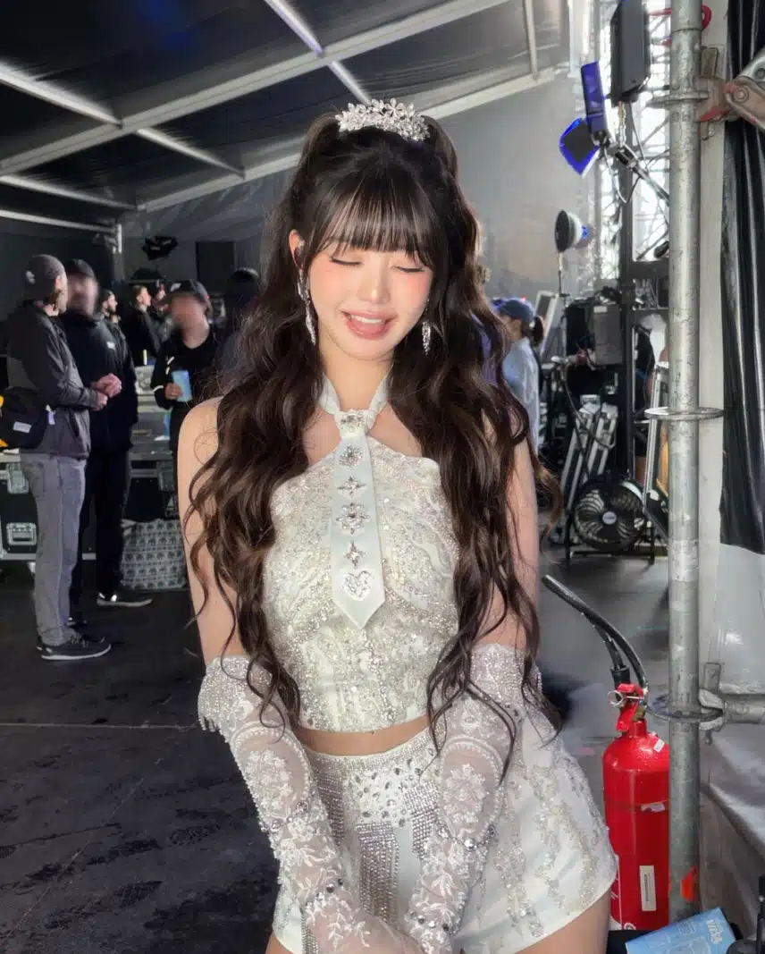 Wonyoung's Instagram is so pretty