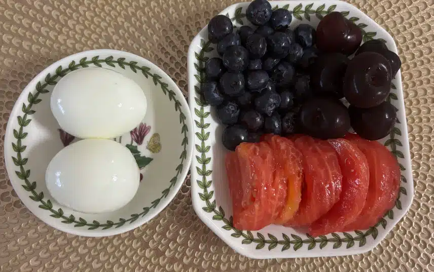 아침식단🍅🫐🥚🍒
