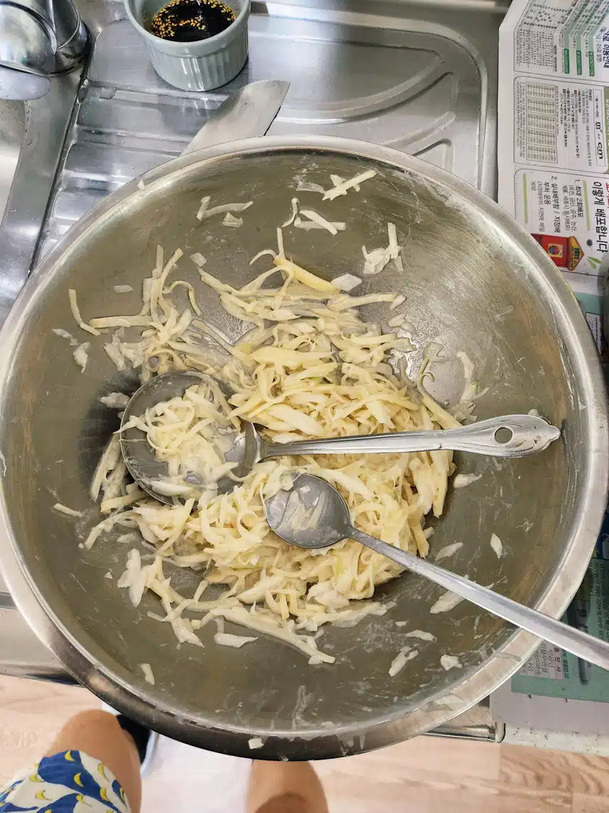부침개에 진심이신 우리 어머니🤭