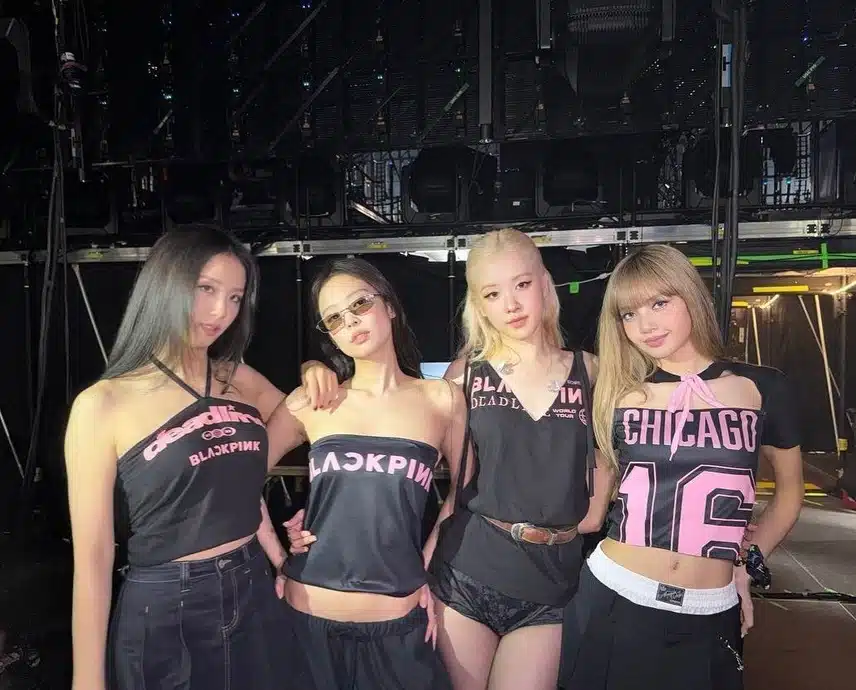 Blackpink, the hot girls themselves, even at the Chicago concert