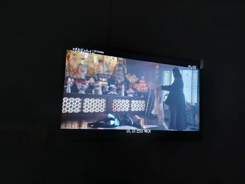 간만에 보네요.