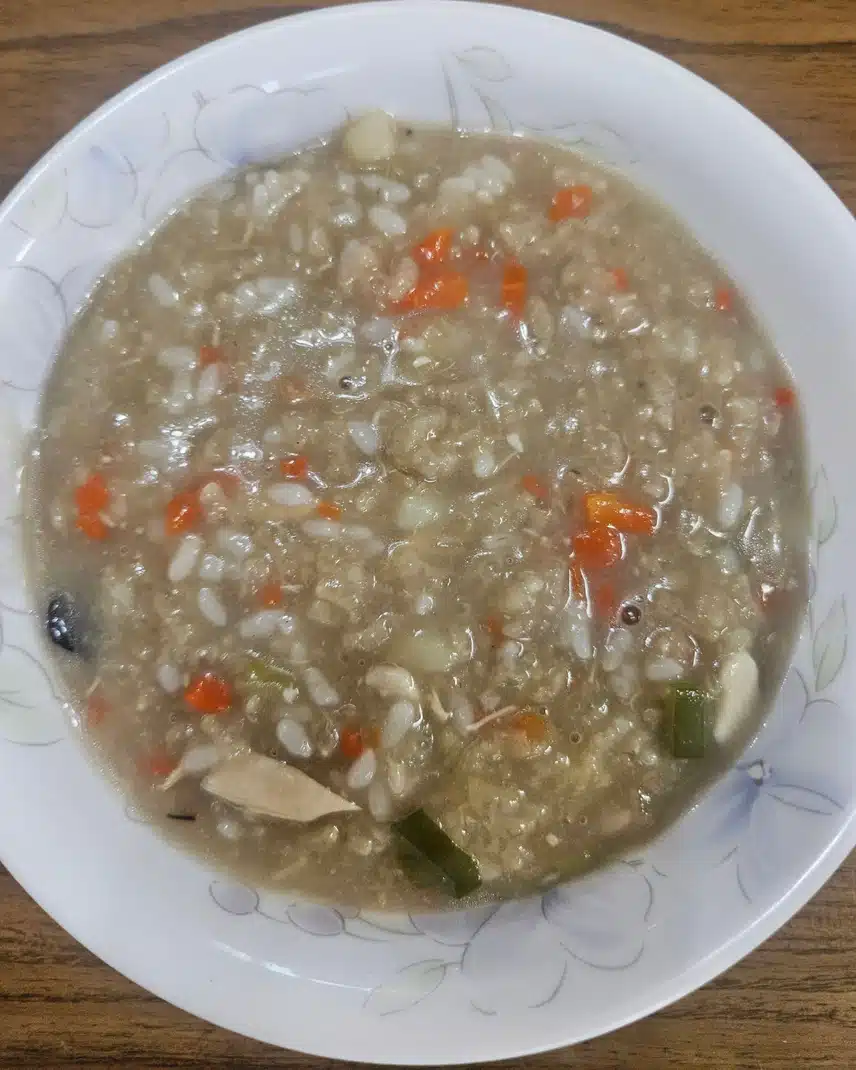 삼계탕에 전복 내장 넣어서 