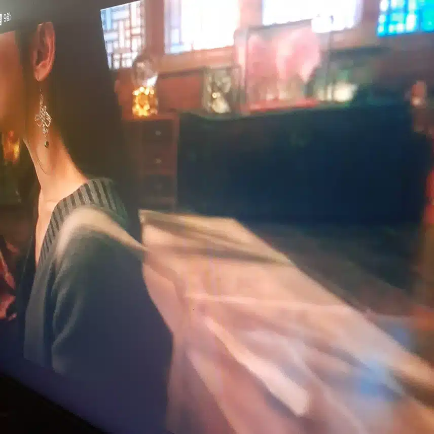 부모의  업보가 자식에게 대물림된다는 소름끼치는 해석