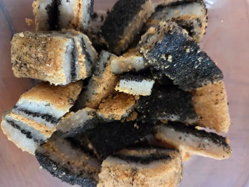 점심겸 간식으로 떡 먹었어요 