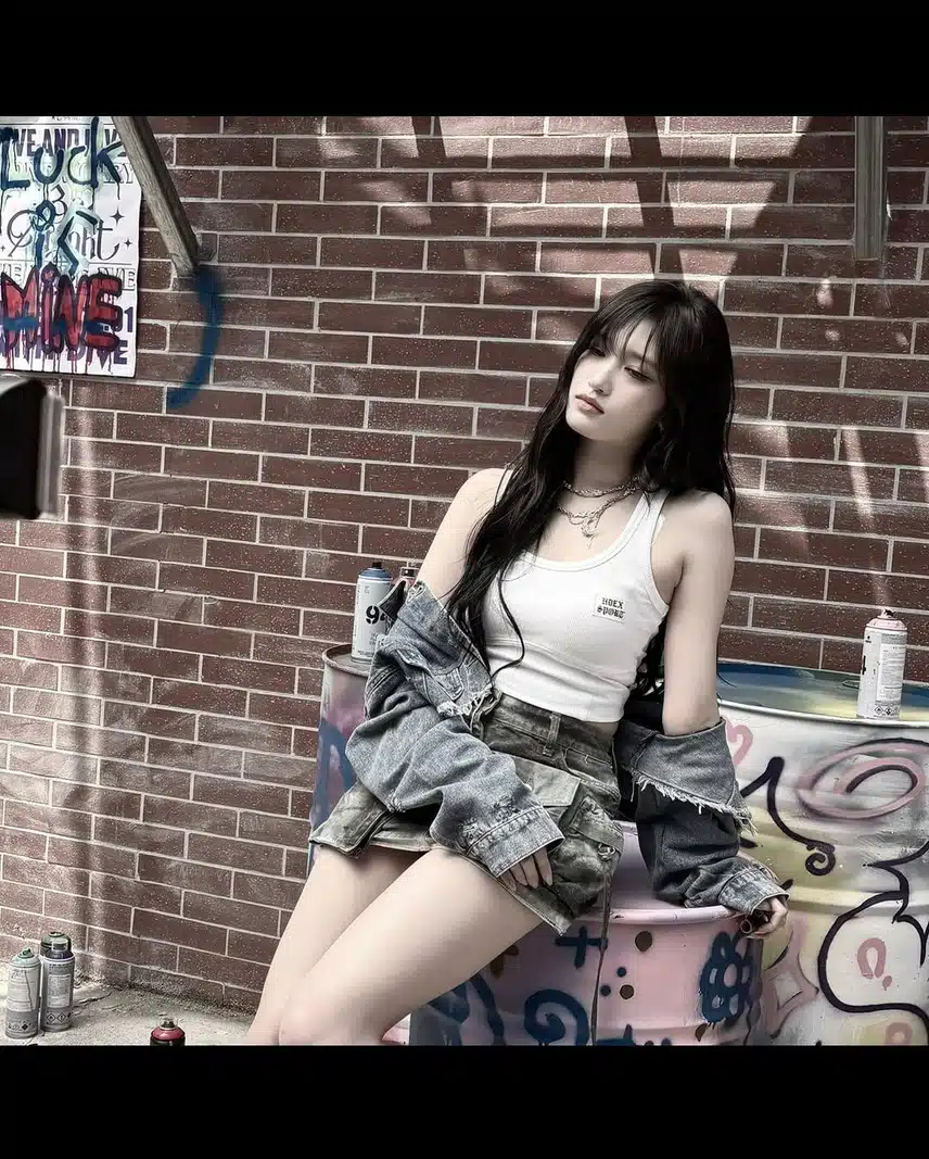 The youngest member of Ive, Lee Seo, full of hipness, uploaded an Instagram post!