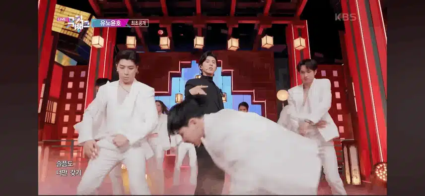 La scène de remerciement de Yunho devient à nouveau chaude~