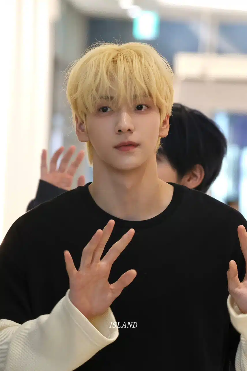 TXT's Soobin bleached his hair right after finishing his weathercaster schedule