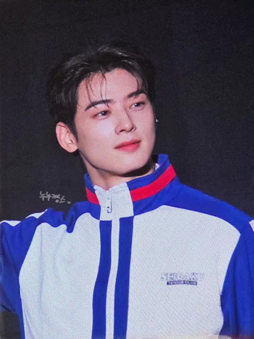 Cha Eun-woo looks good in Prince of Tennis outfit