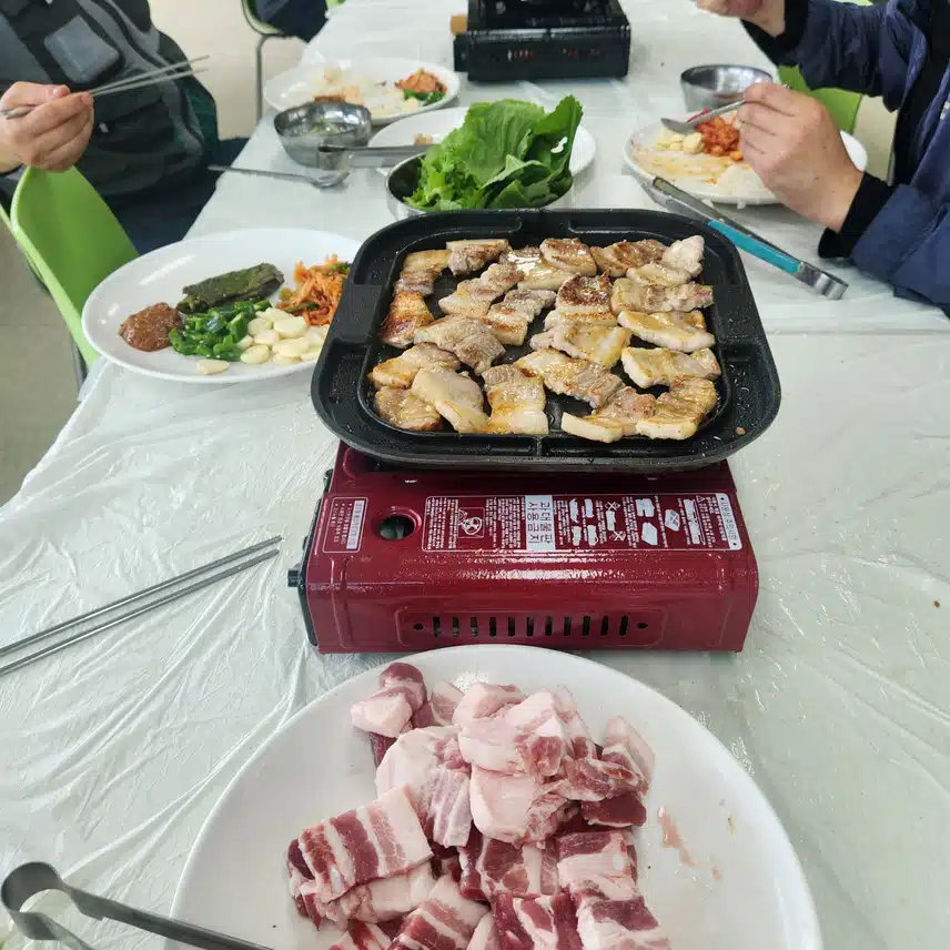 오늘 사내식...  삼겹살 ! 👍 