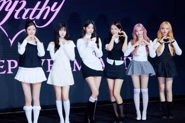 아이브가 8월말 컴백을 목표로 준비를 하고 있다네요