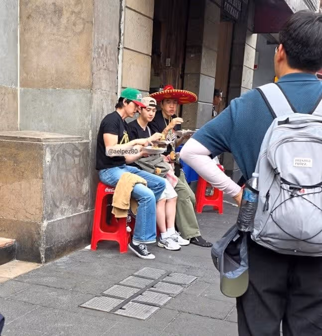 您和宇彬、光洙、暻秀一起去墨西哥旅行愉快嗎？