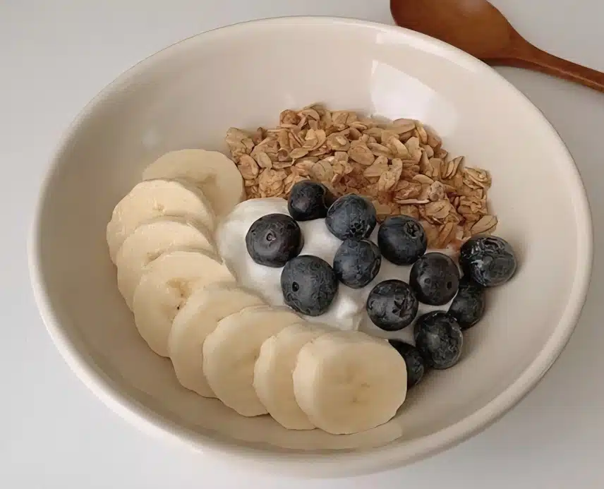 산책 전 간단하게🫐🍌
