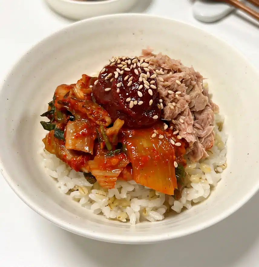 얼갈이김치 참치 비빔밥 먹어요~🥣