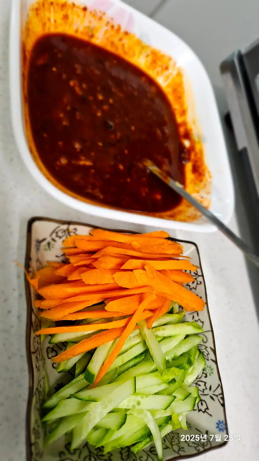 비빔국수