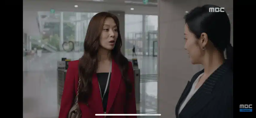 회장 전노민과 부쩍 가까워진 루시아네여
