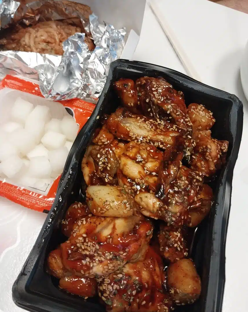 꾸브라꼬 숯불치킨 아세요