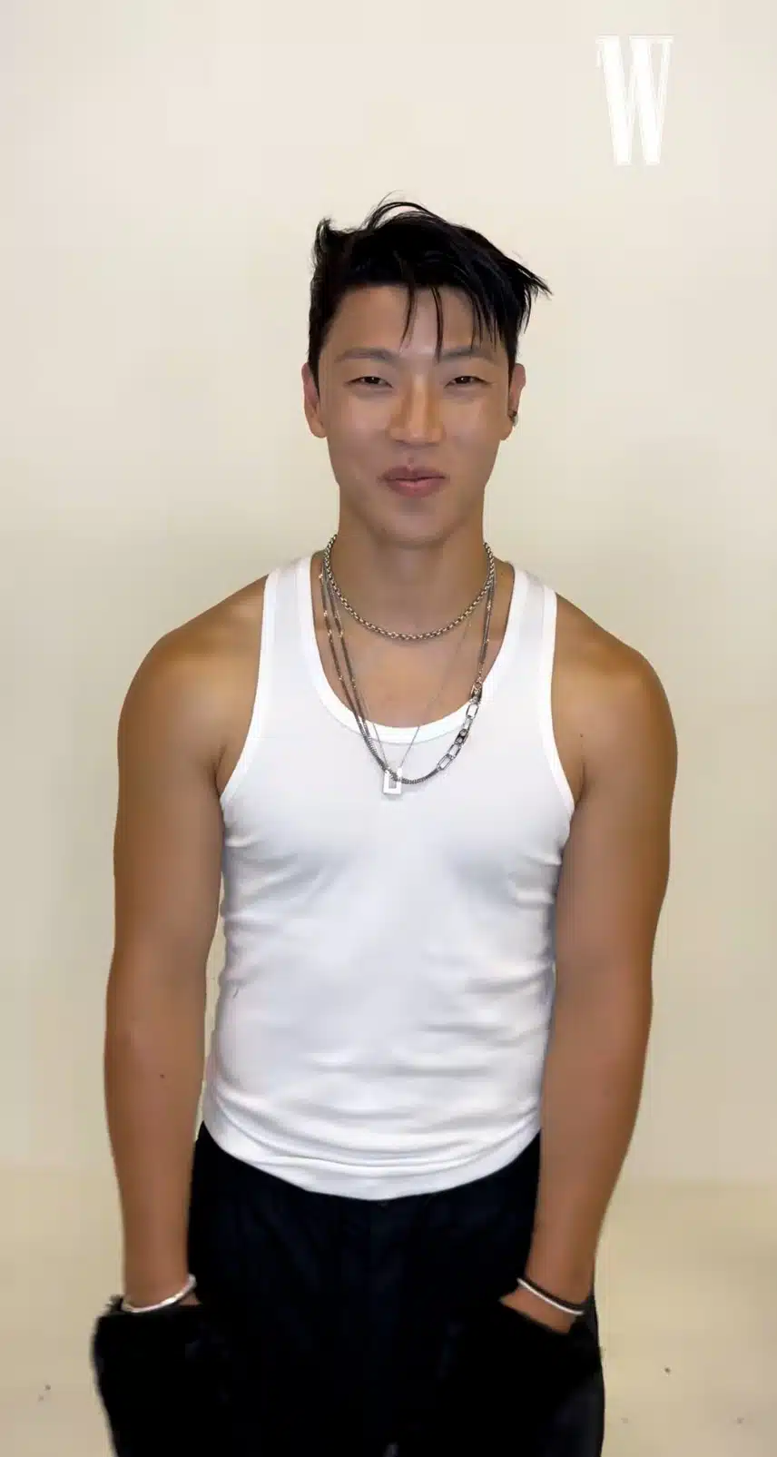 Heechan hyung who doesn't know what to do after meeting Miao