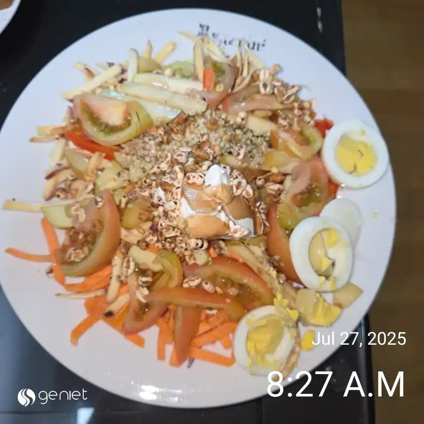 아침은 산책 다녀와서 집에서