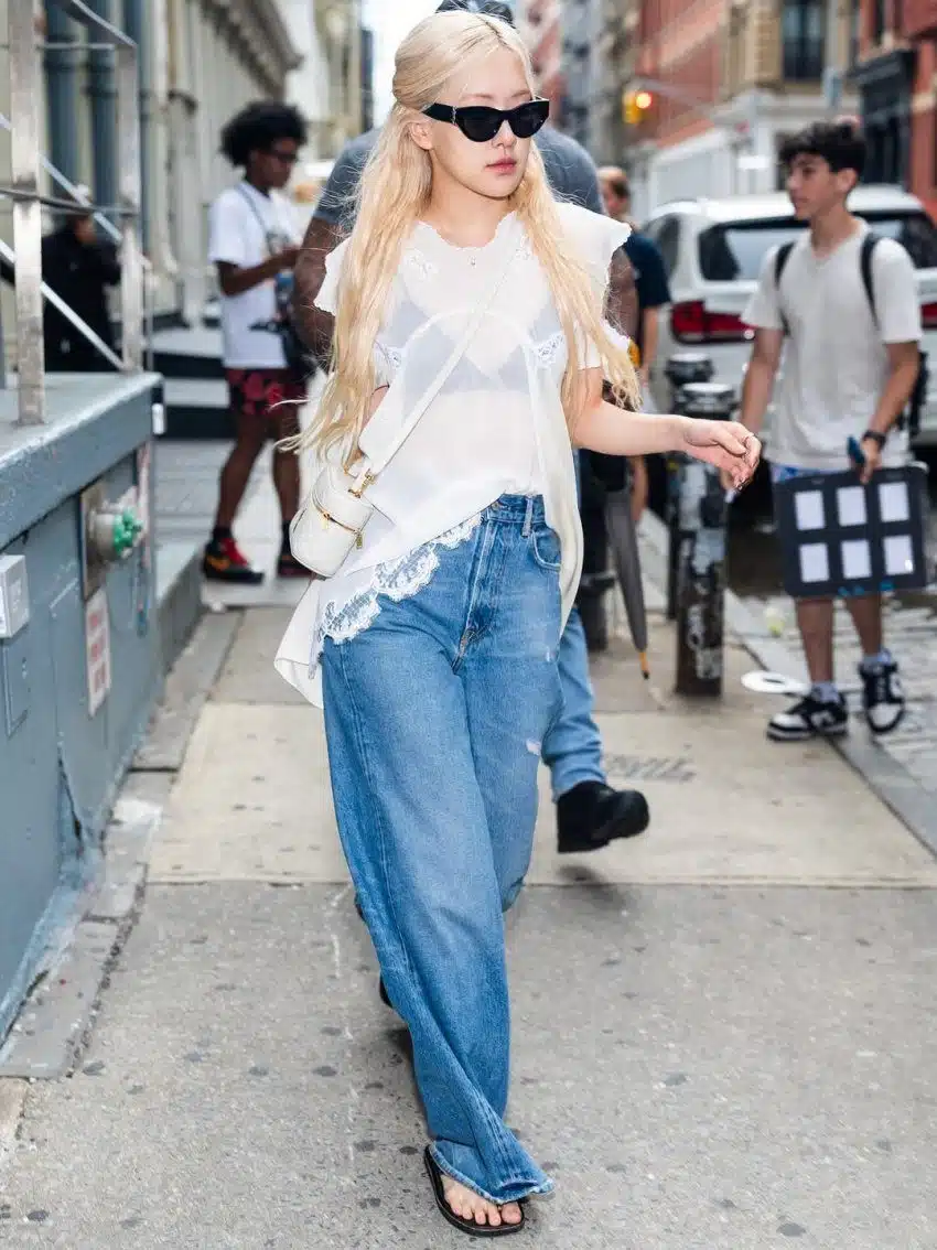 Il rosé sta benissimo su Instagram di Vogue Hong Kong