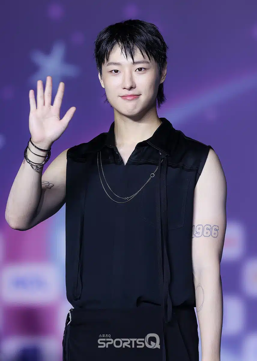 Hari pertama Wooz bekerja di Gayo Daejun