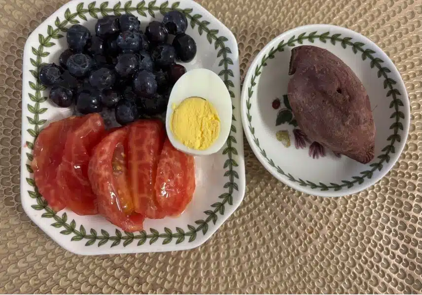 아침식단🍠🍅🥚🫐