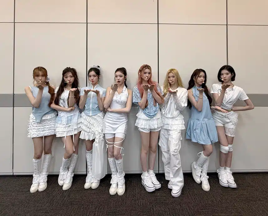 가요대전 무대에서 칼군무로 gee 커버한 하츠투하츠